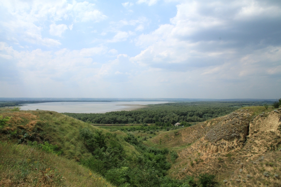 Озеро Белеу у села Слободзия Маре, Кахул