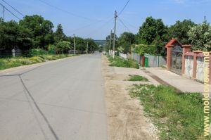 Дороги и тротуары села Коржеуць