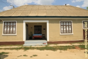Дом семьи Беженару в Вэленах, Кахул