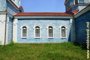 Biserica Adormirii Maicii Domnului, satul Unguri, Ocniţa