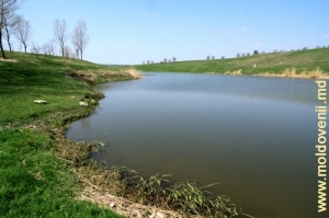 Водохранилище на реке Драгиште, апрель 2013 