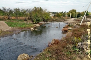 Река Каменка в селе Каменка, Глодень