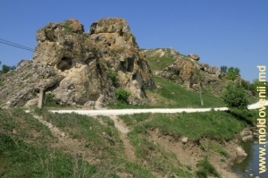 O parte a Stîncii din preajma satului Buteşti