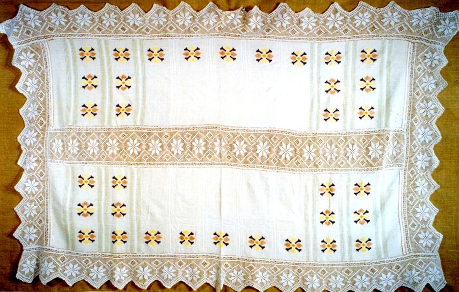 Домотканная традицыонная cкатерть «двухлицевая»