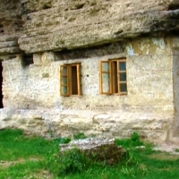 Mănăstirea Ţipova