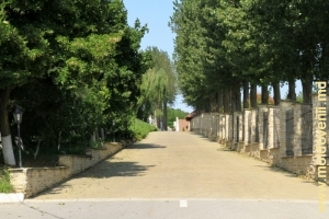 Центральный въезд на территорию винзавода Пуркары