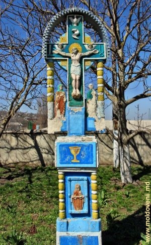 Biserica „Acoperămîntul Maicii Domnului” din s. Cinișeuți, r. Rezina