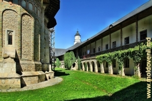 Монастырь Нямц