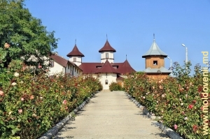 Mănăstirea Dimitrie Cantemir