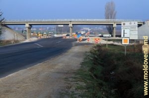 Строительство транспортной развязки на сорокской трассе, апрель 2014 г./ Construcţia