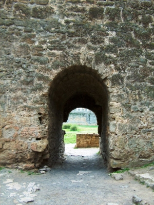 Golul de intrare în fort, văzut din interiorul fortului