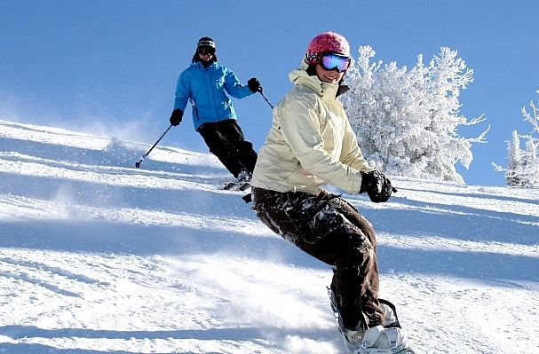 Любители катания на лыжах едут в Калараш
