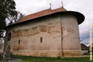 Церковь Успения Пресвятой Богородицы (Петру Рареш), с. Бая