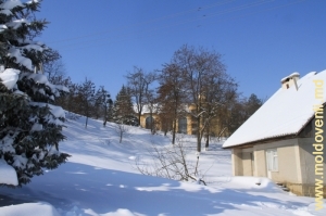 Mănăstirea Hîncu, iarna 2012