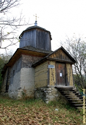 Biserica veche de lemn, satul Vorniceni