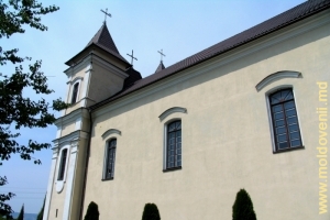 Biserica catolică din Raşcov