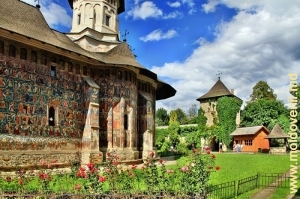 Монастырь Молдовица