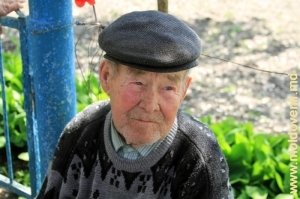 Iustin Rîsea, eliberator al Chişinăului în anul 1944. Foto din anul 2010